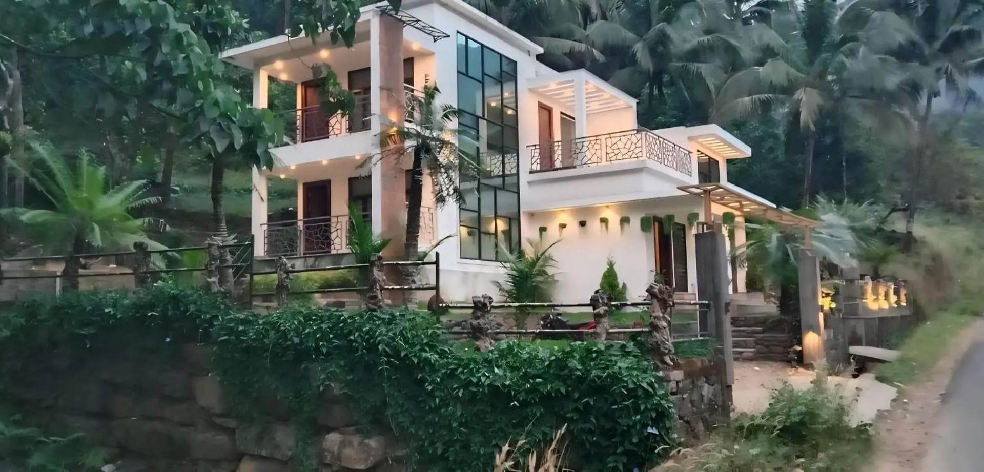 Orchid Villa Pinangode
